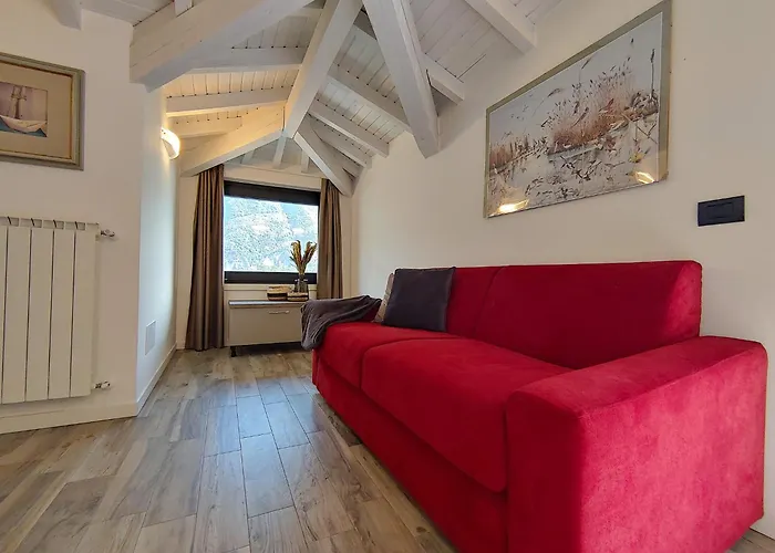 Silence Mit Panorama Balkon Dascio