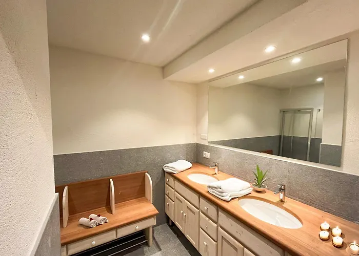 Апартаменты Silence Mit Panorama Balkon Dascio